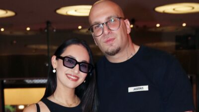 oge και klavdia μαζί σε παράσταση