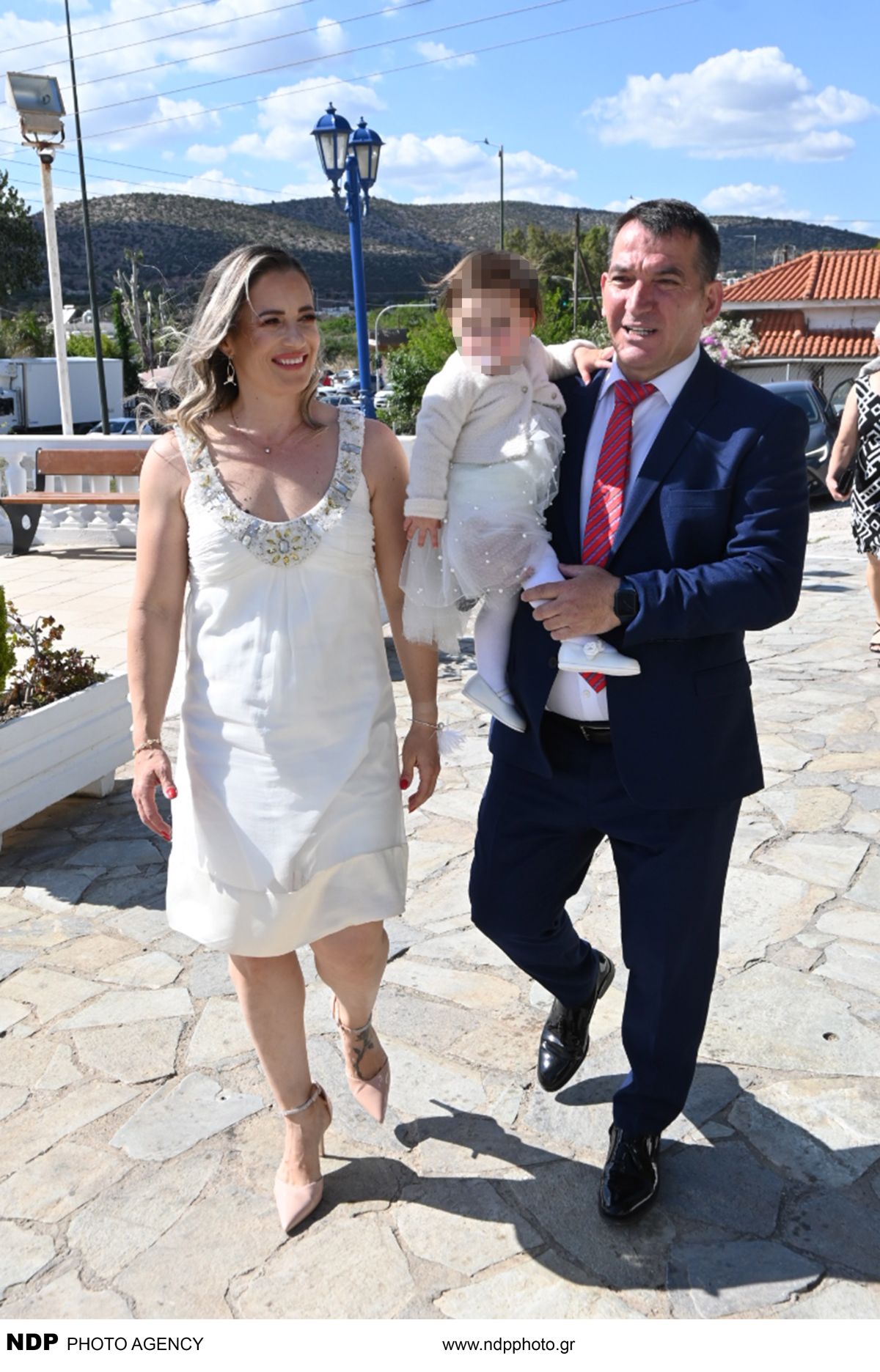 Η βάπτιση της κόρης του Πύρρου Δήμα και της Αφροδίτης Σκαφιδά