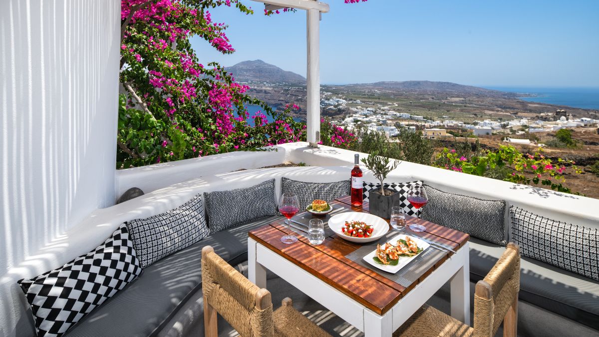 Η Σαντορίνη... στο πιάτο σου