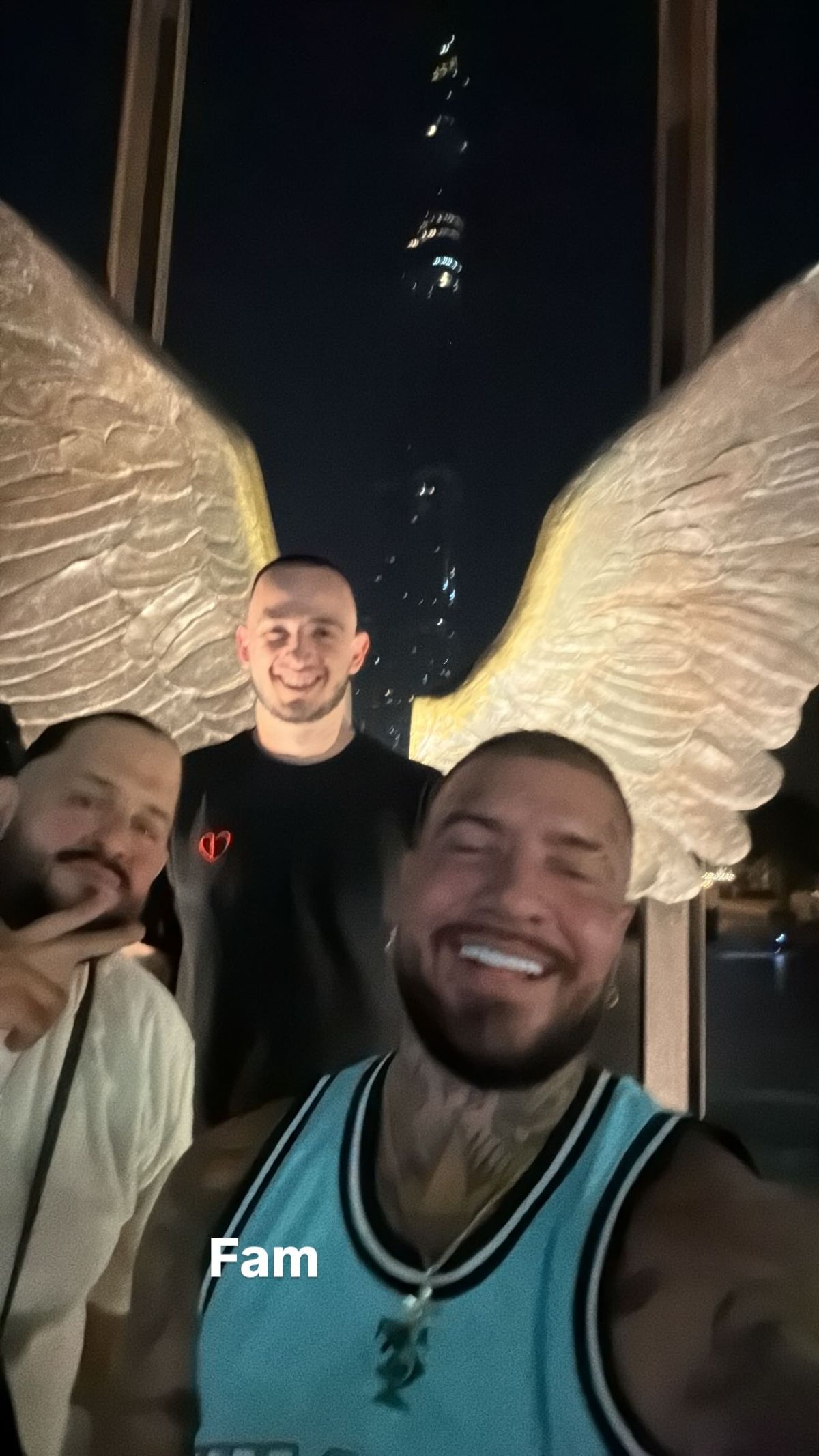 Ο Snik στο Άμπου Ντάμπι