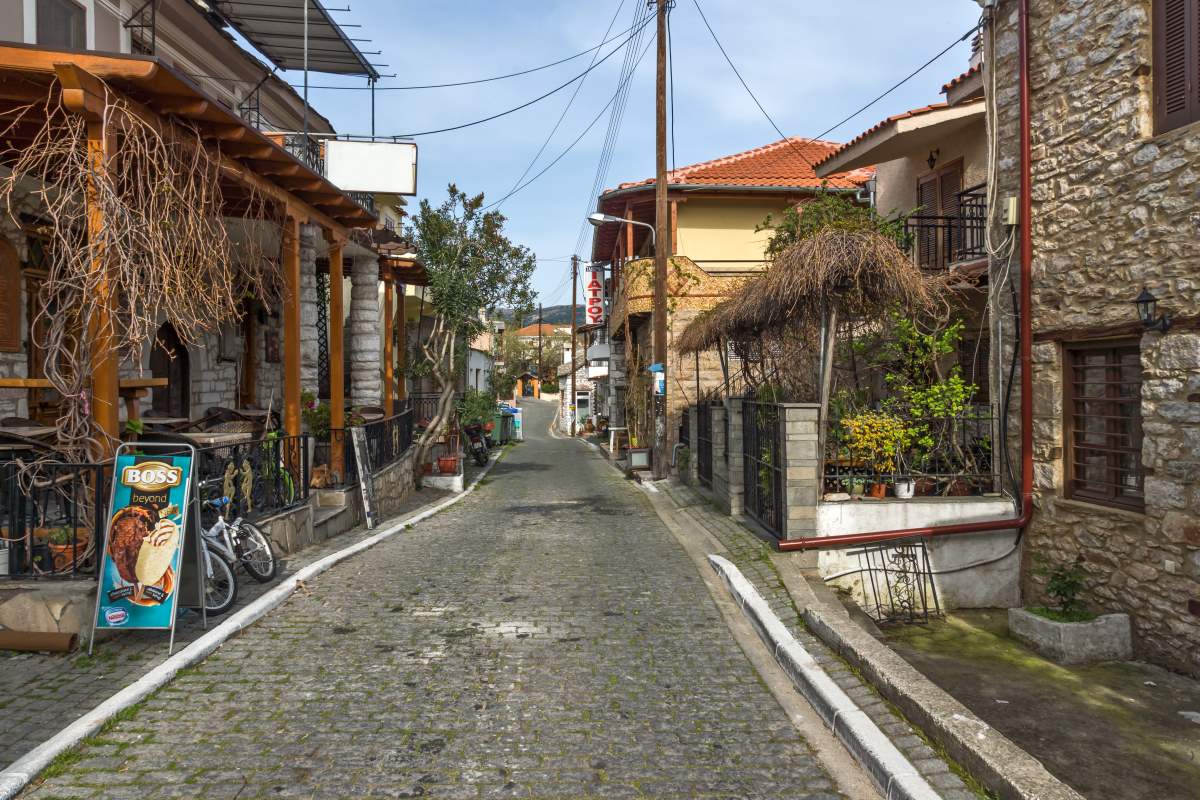 To χωριό Θεολόγος στη Θάσο