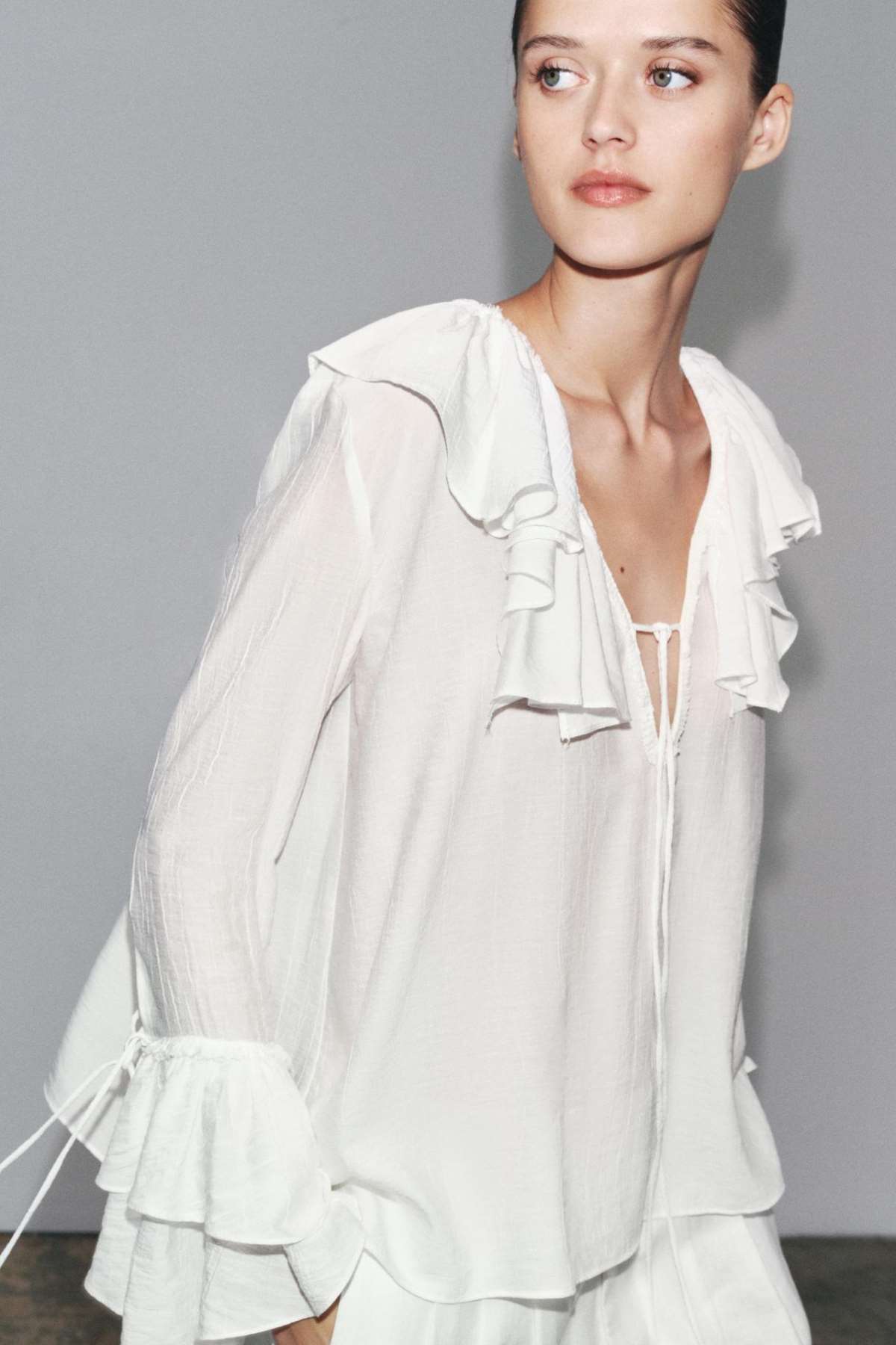 Zara top με βολάν