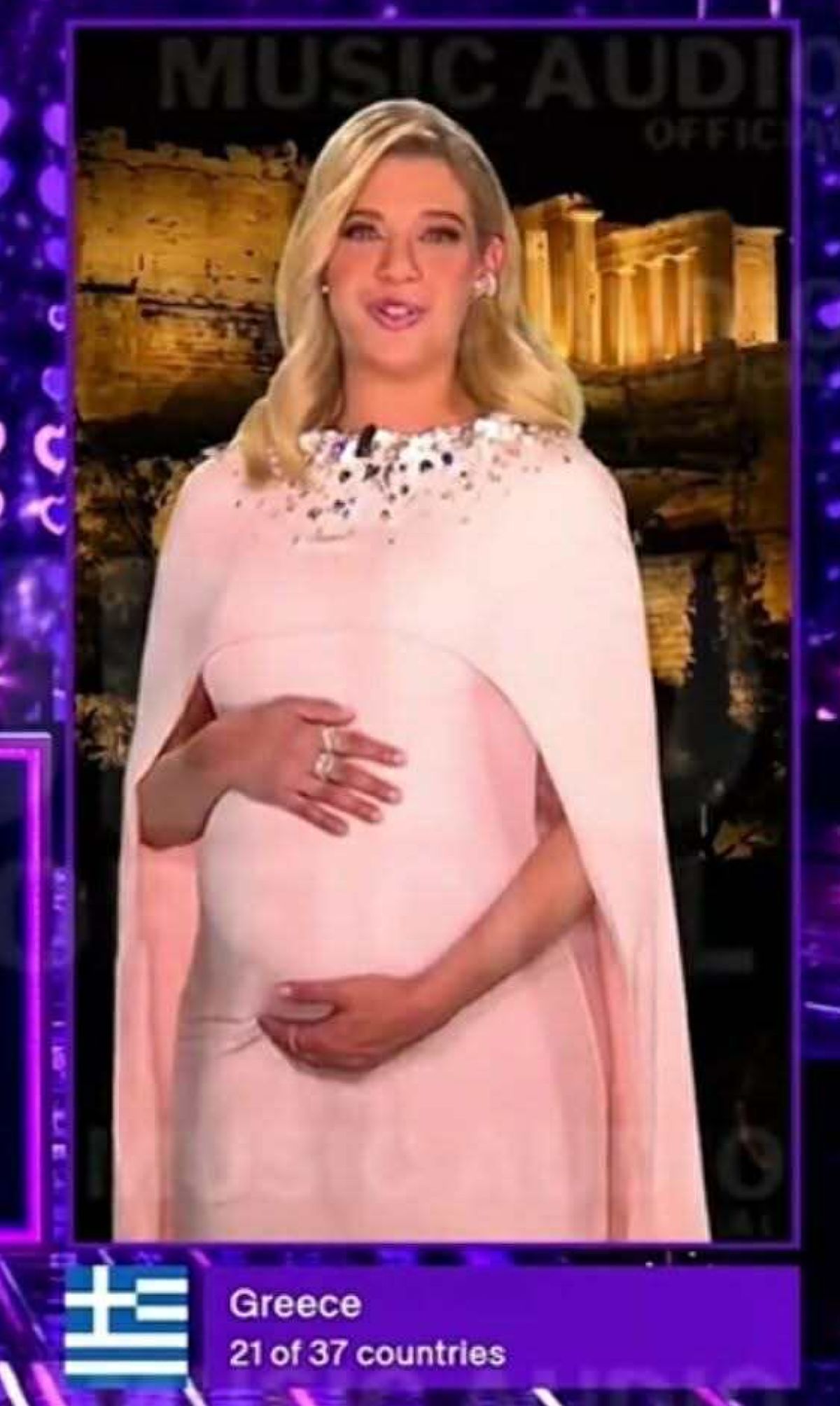 Η Τζένη Θεωνά στον τελικό της Eurovision