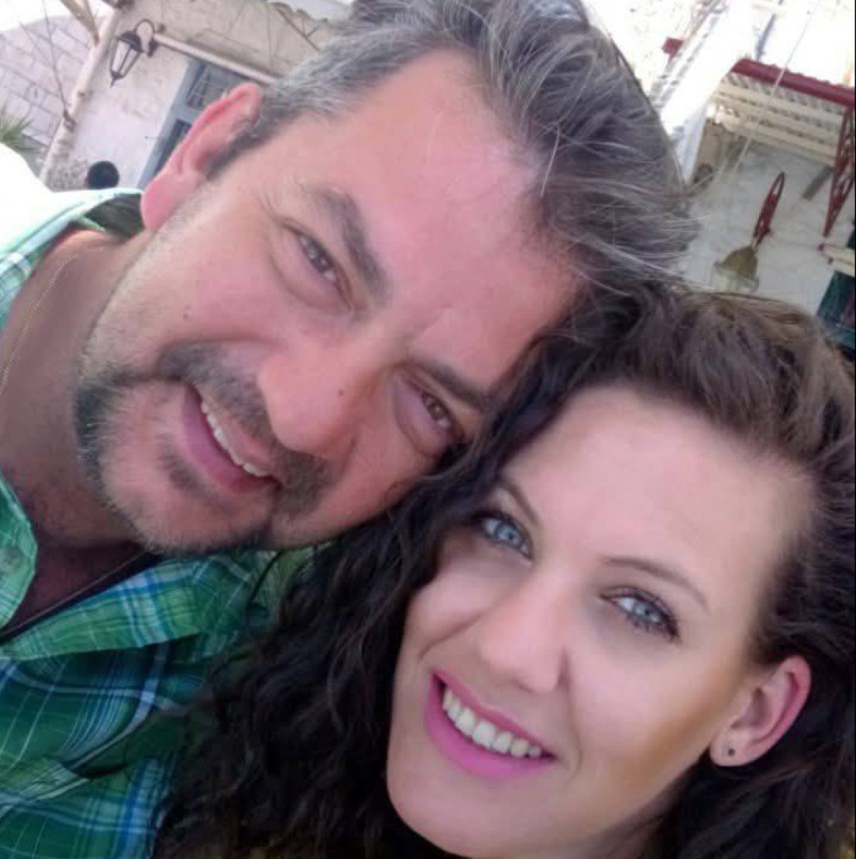 Ο Βασίλης Φασιάς μαζί με την σύζυγό του 