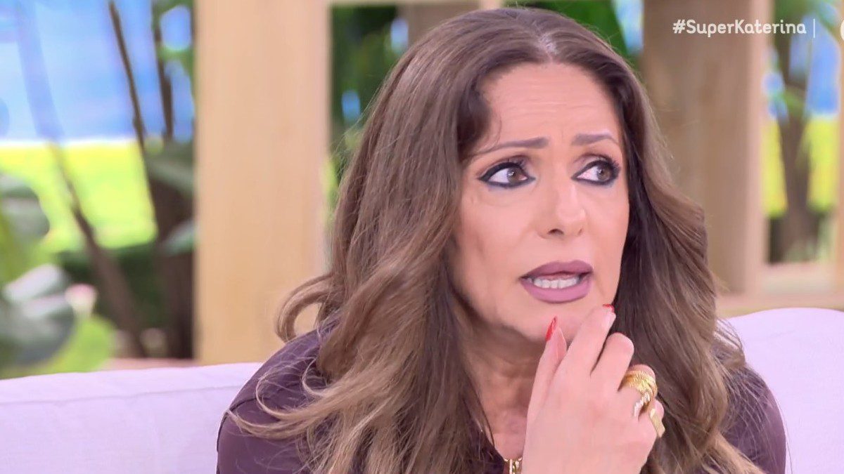 Η Βίκυ Κουλιανού στο Super Κατερίνα