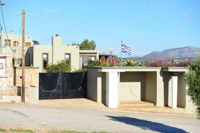 Βίλα Νότη Σφακιανάκη