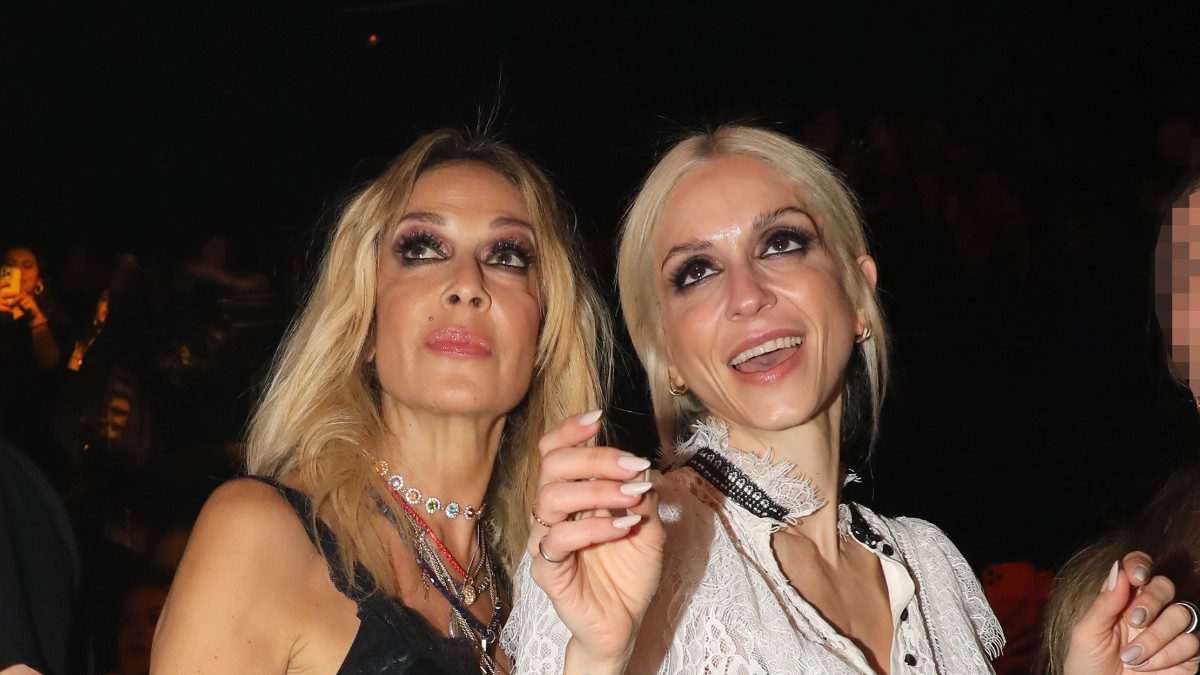 Άννα Βίσση - Σοφία Καρβέλα