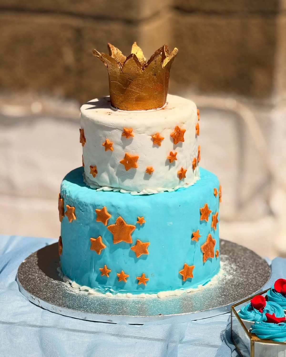 Η Ζέτα Μακρυπούλια στην βάπτιση του ανιψιού της