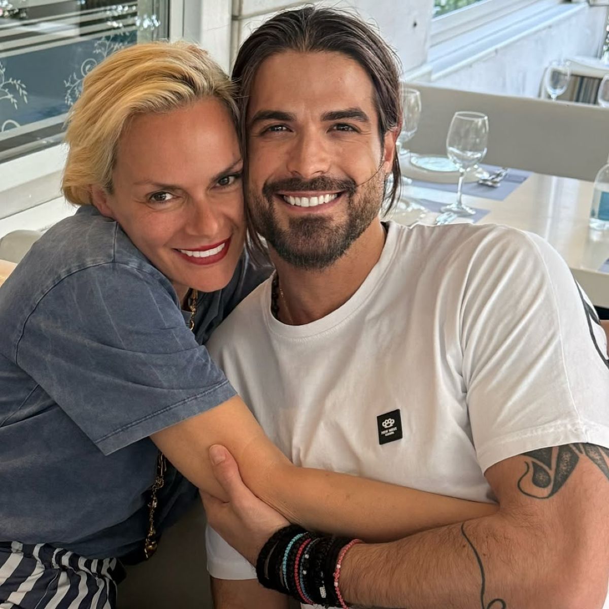 Άρης Μουγκοπέτρος, Έλενα Χριστοπούλου