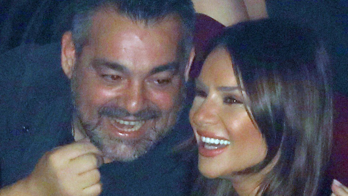 Ελένη Τσολάκη, Παύλος Πετρουλάκης