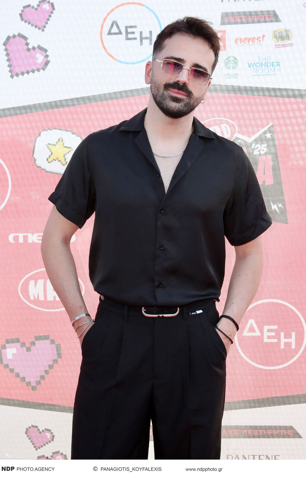 Γιάννης Φακίνος