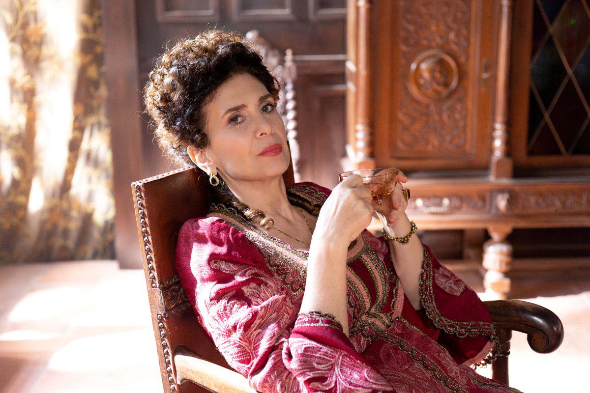 Η Κατερίνα Διδασκάλου στη «Μάγισσα - Φλεγόμενη καρδιά»