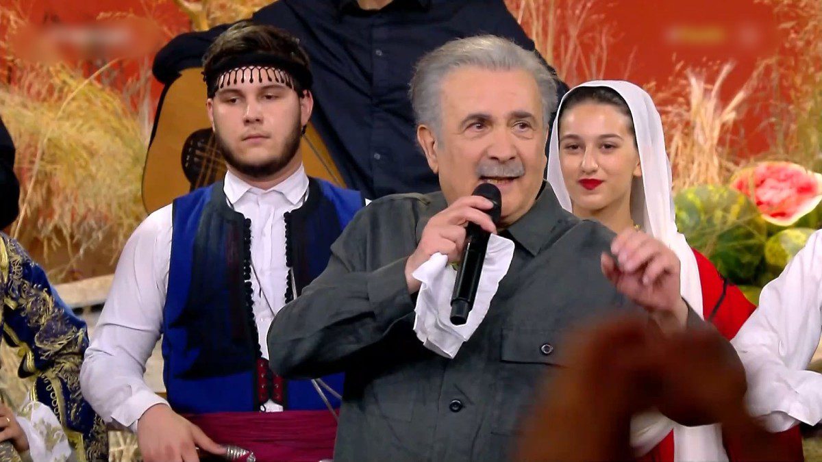 Λάκης Λαζόπουλος