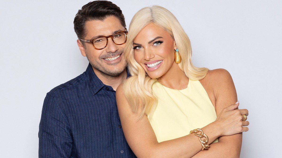 Λάμπρος Κωνσταντάρας, Ιωάννα Μαλέσκου