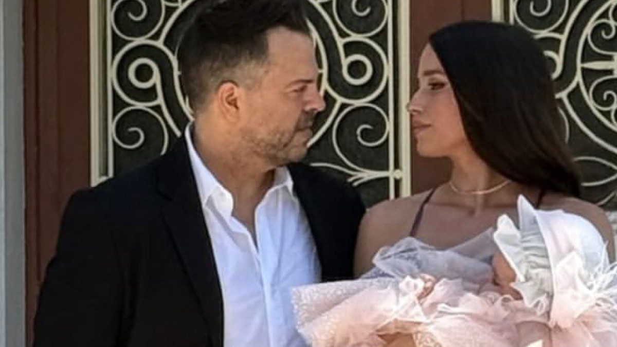 Νίκος Απέργης βάφτιση