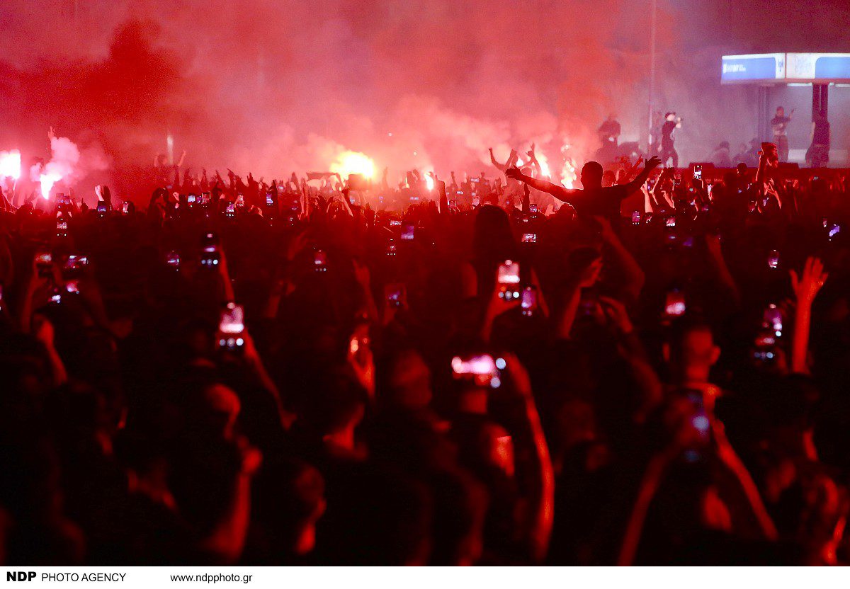 Συναυλία ΛΕΞ