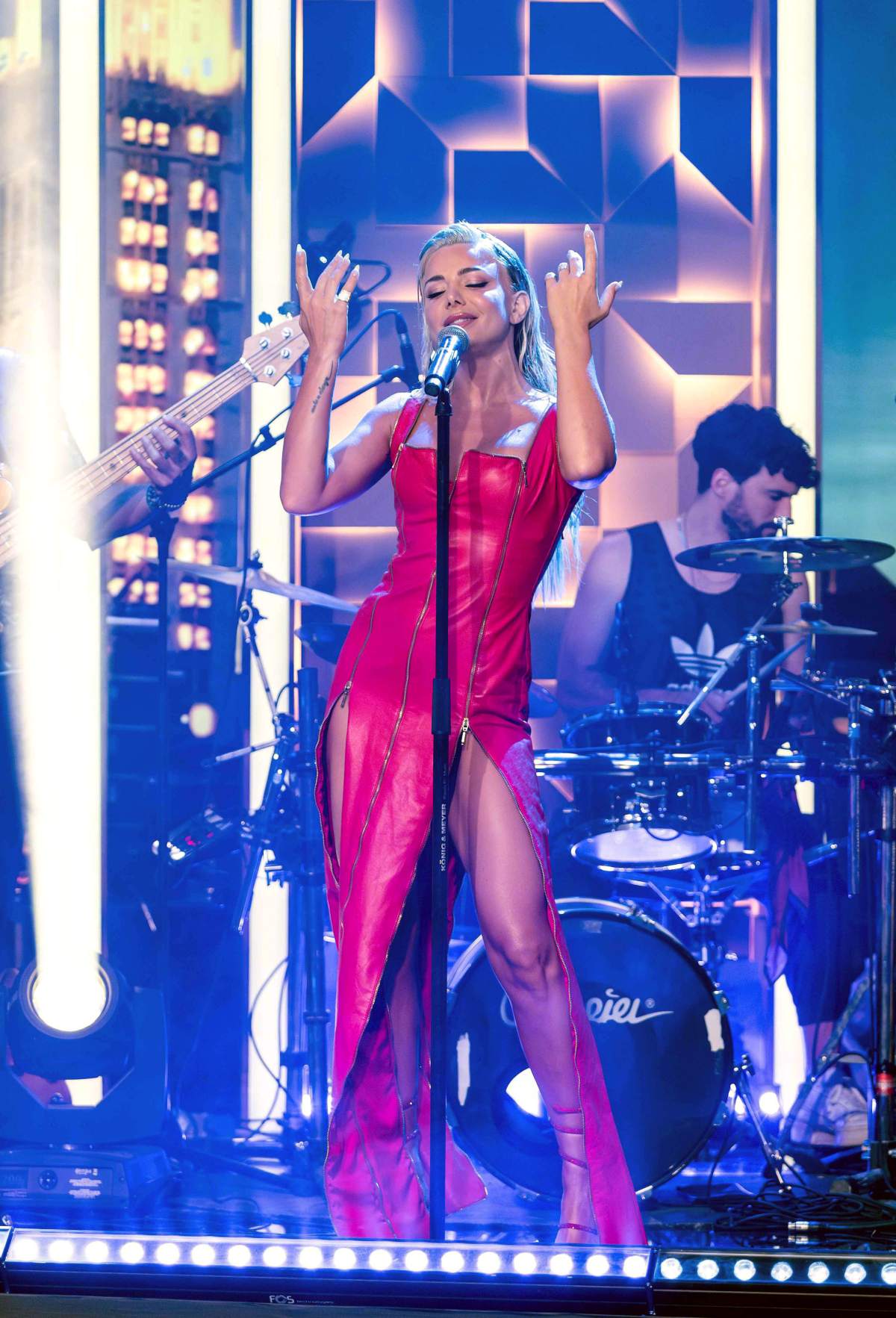 The 2Night Show Ζόζεφιν