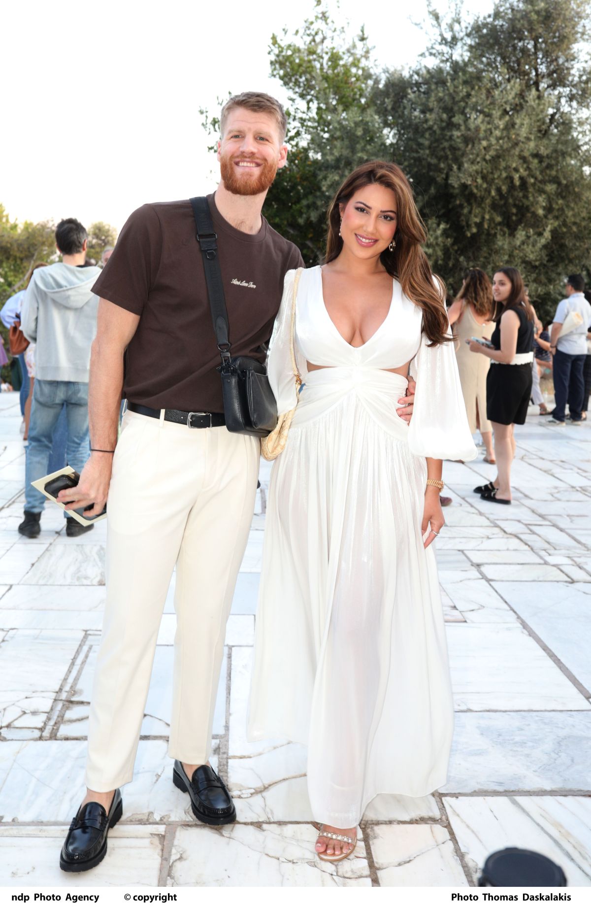 Τόμας Γουόκαπ, Εστρέλα Νούρι