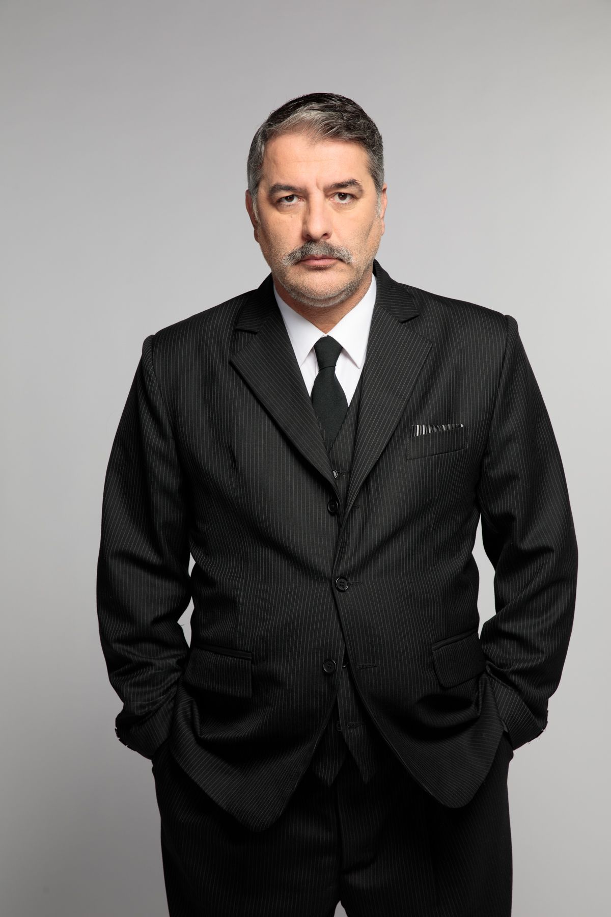 Βασίλης Μπισμπίκης