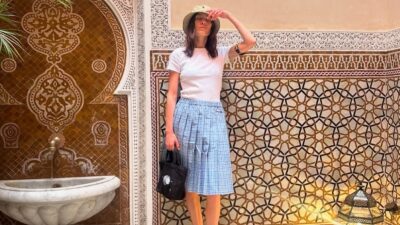 Το μαντίλι είναι βασικό καλοκαιρινό αξεσουάρ