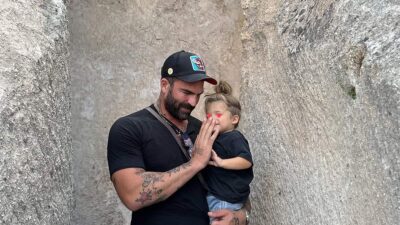 Ο Δημήτρης Αλεξάνδρου με τον γιο του, Πάρη