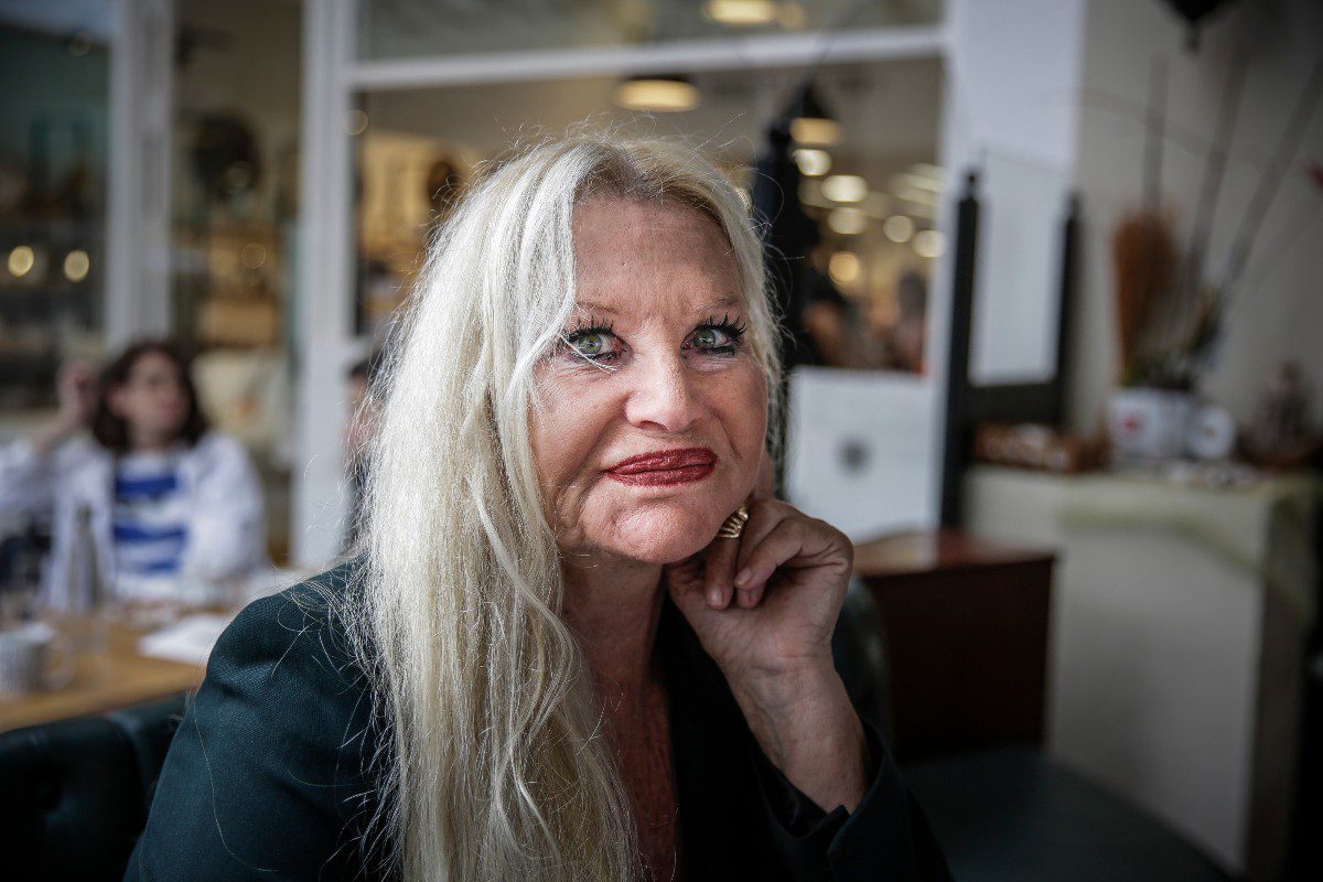 Η Αννούλα Βασιλείου