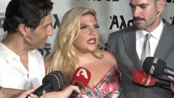 Η Δανάη Μπάρκα στις κάμερες