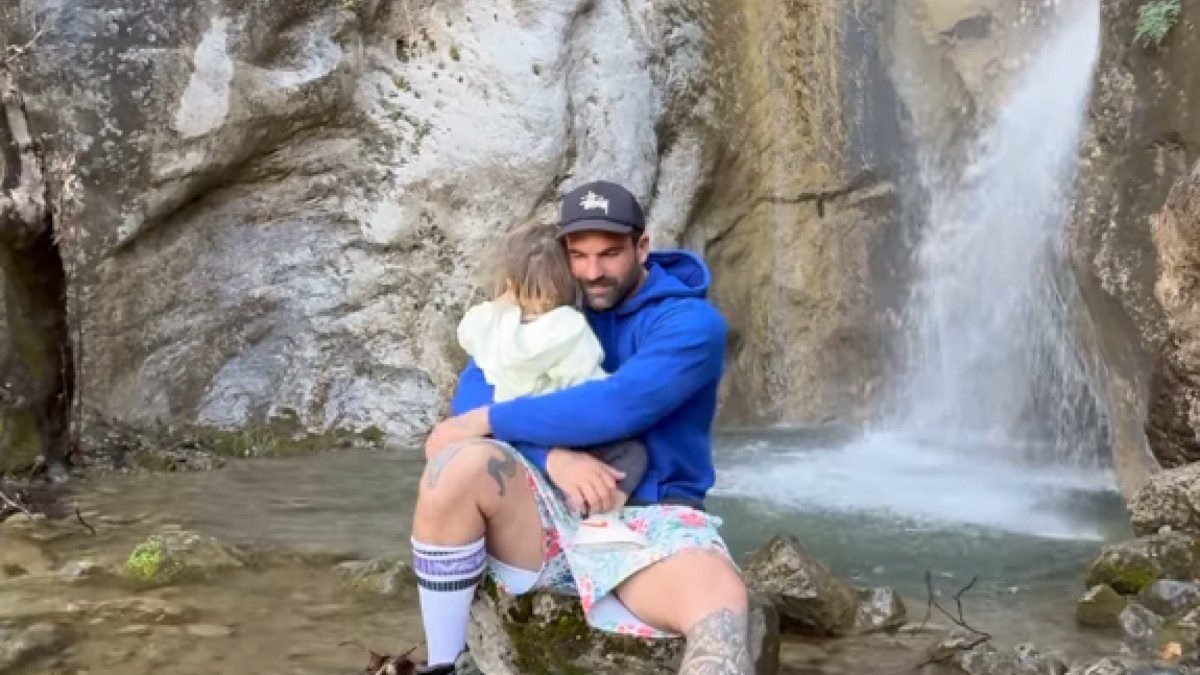 Ο Δημήτρης Αλεξάνδρου με τον γιο του, Πάρη