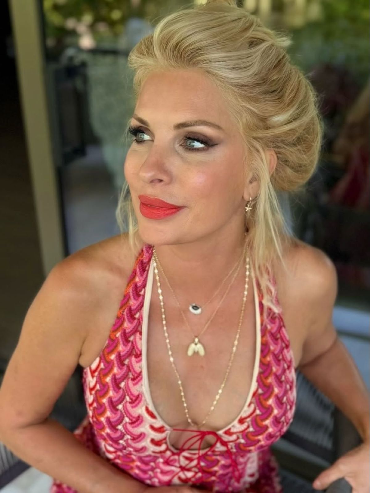 Η Ελένη Μενεγάκη στο Instagram