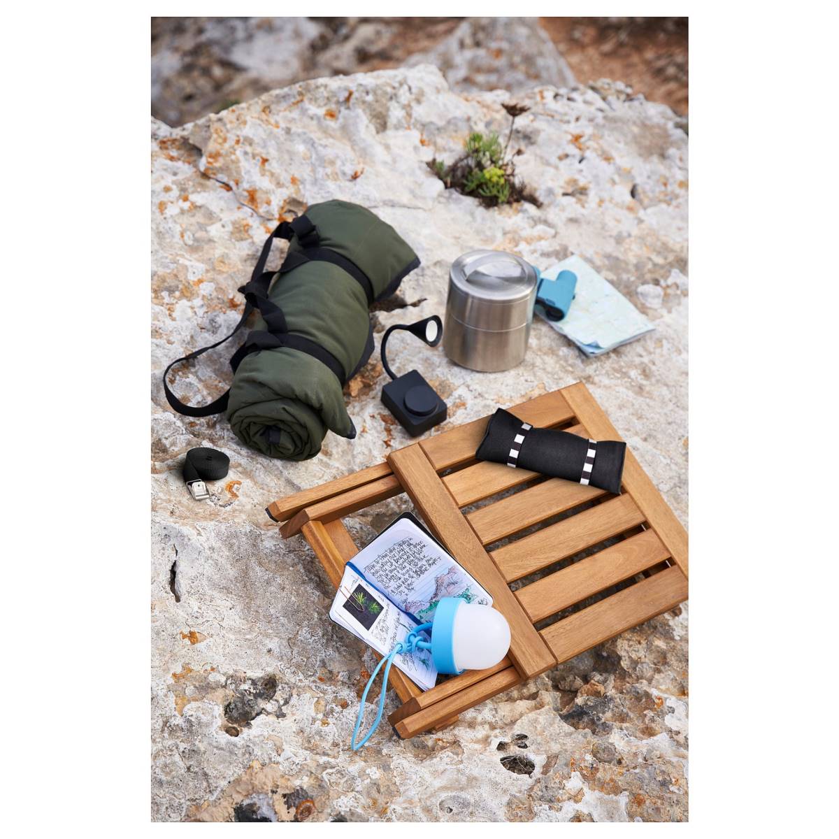 τραπεζάκι ΙΚΕΑ