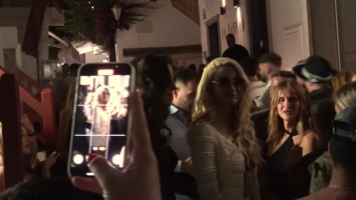 Η Ιωάννα Τούνη στη Μύκονο