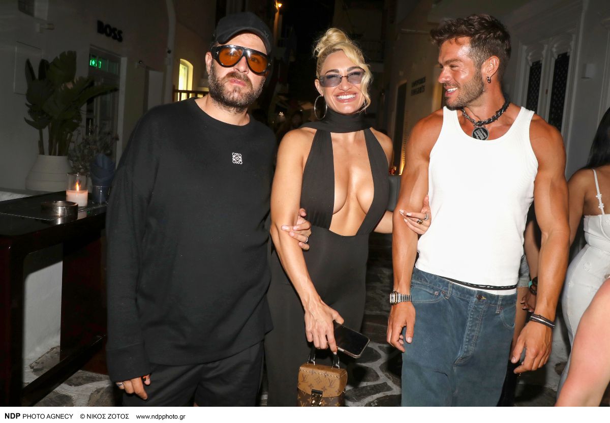 Η Ιωάννα Τούνη, ο Μηνάς Αηδόνης και ο Steve στην Μύκονο