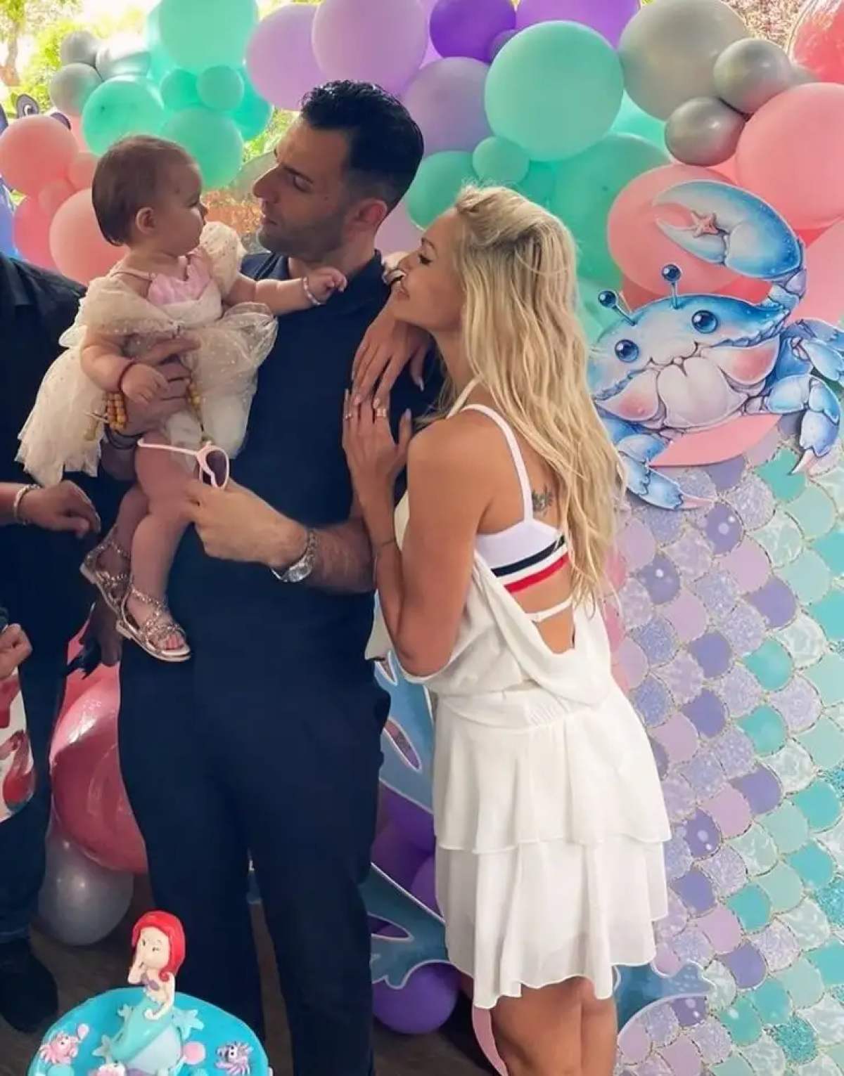 Τα γενέθλια της κόρης Κάβουρα - Τζαβέλλα