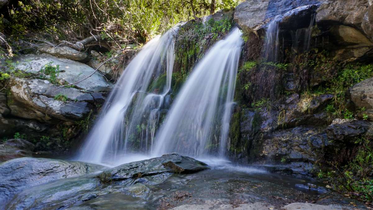 καταρράκτες Πυθαρας