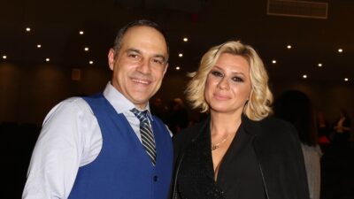 Ο Κρατερός Κατσούλης και η Κατερίνα Καραβάτου