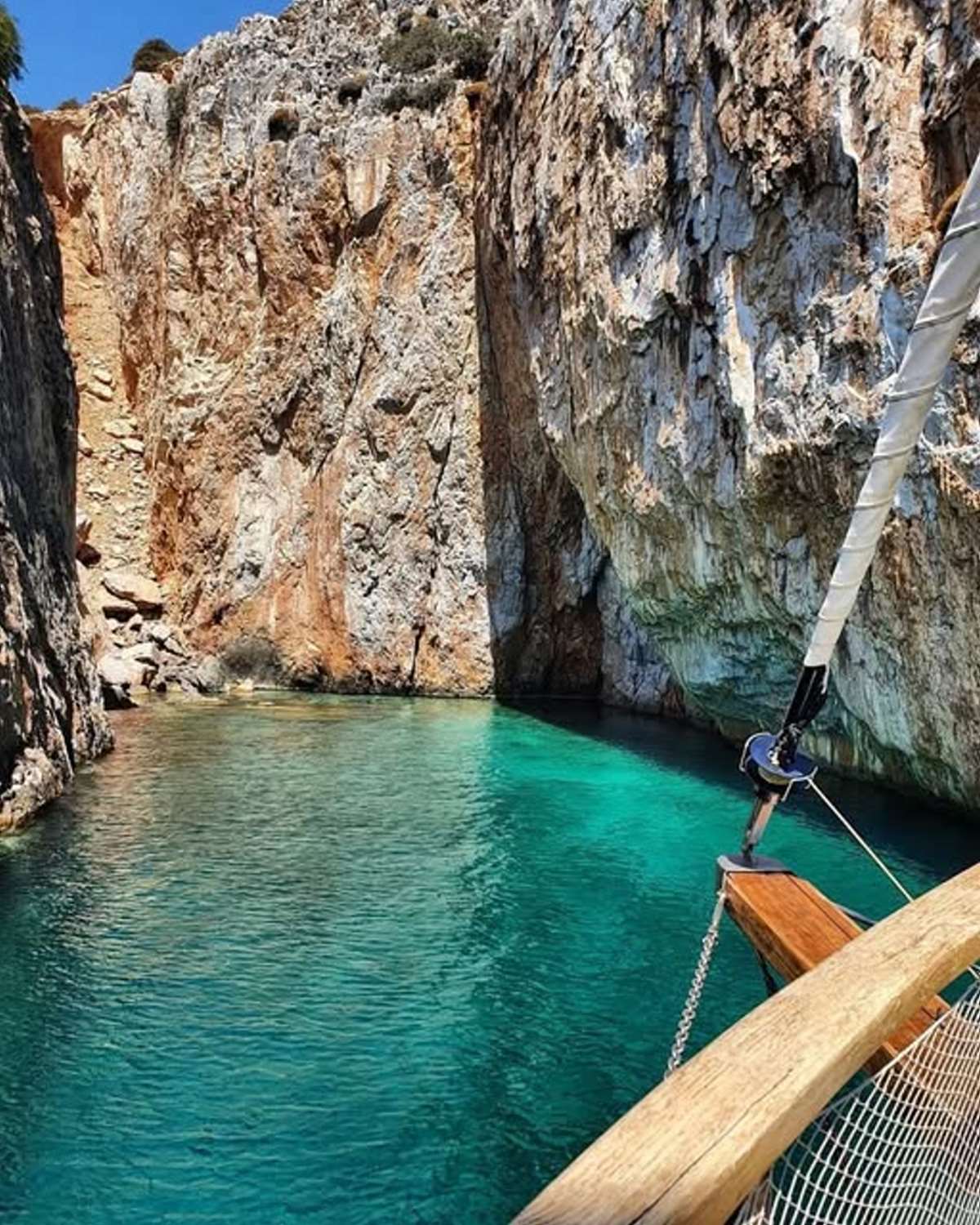Αστυπάλαια Κόκκινος Γκρεμός