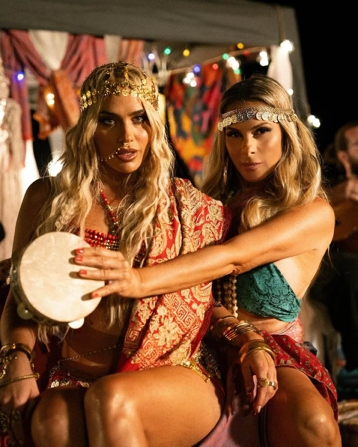 Η Ζώζα Μεταξά στο videoclip της κόρης της, Κόνι Μεταξά