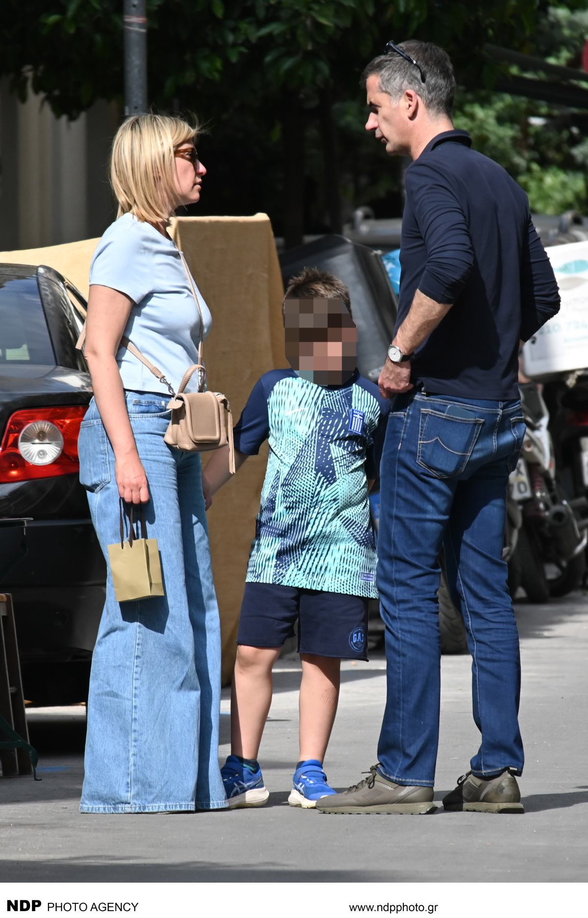 Η Σία Κοσιώνη, ο μικρός Δήμος και ο Κώστας Μπακογιάννης