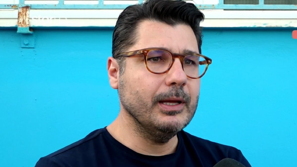 Ο Λάμπρος Κωνσταντάρας στην κάμερα του Breakfast at Star