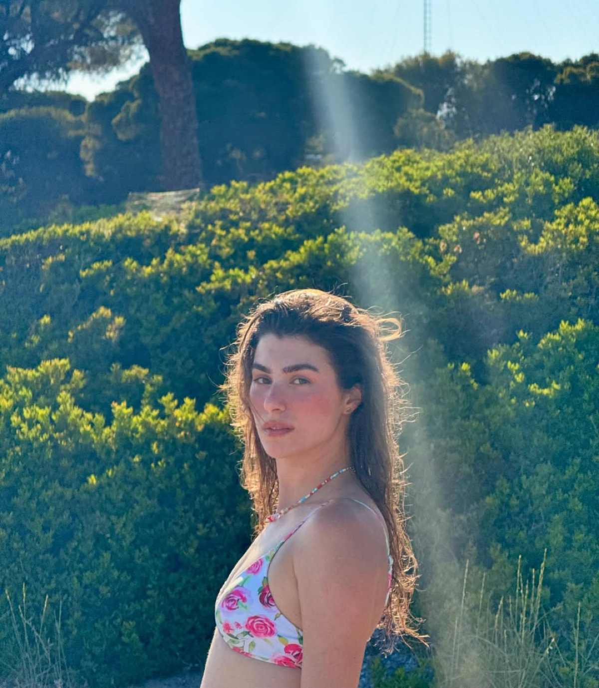 Η Χρύσα Μιχαλοπούλου με μαγιό