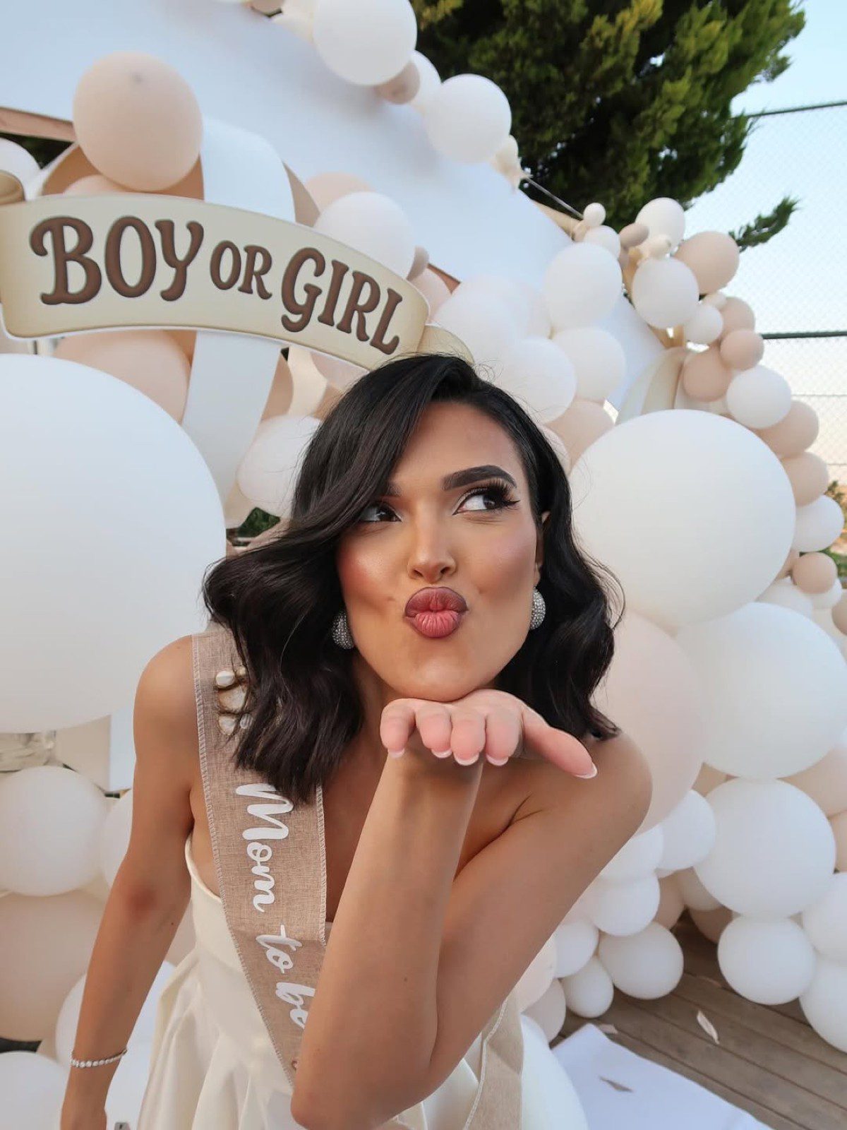 Η Μύρια Κυριακίδου στο gender reveal party του μωρού της