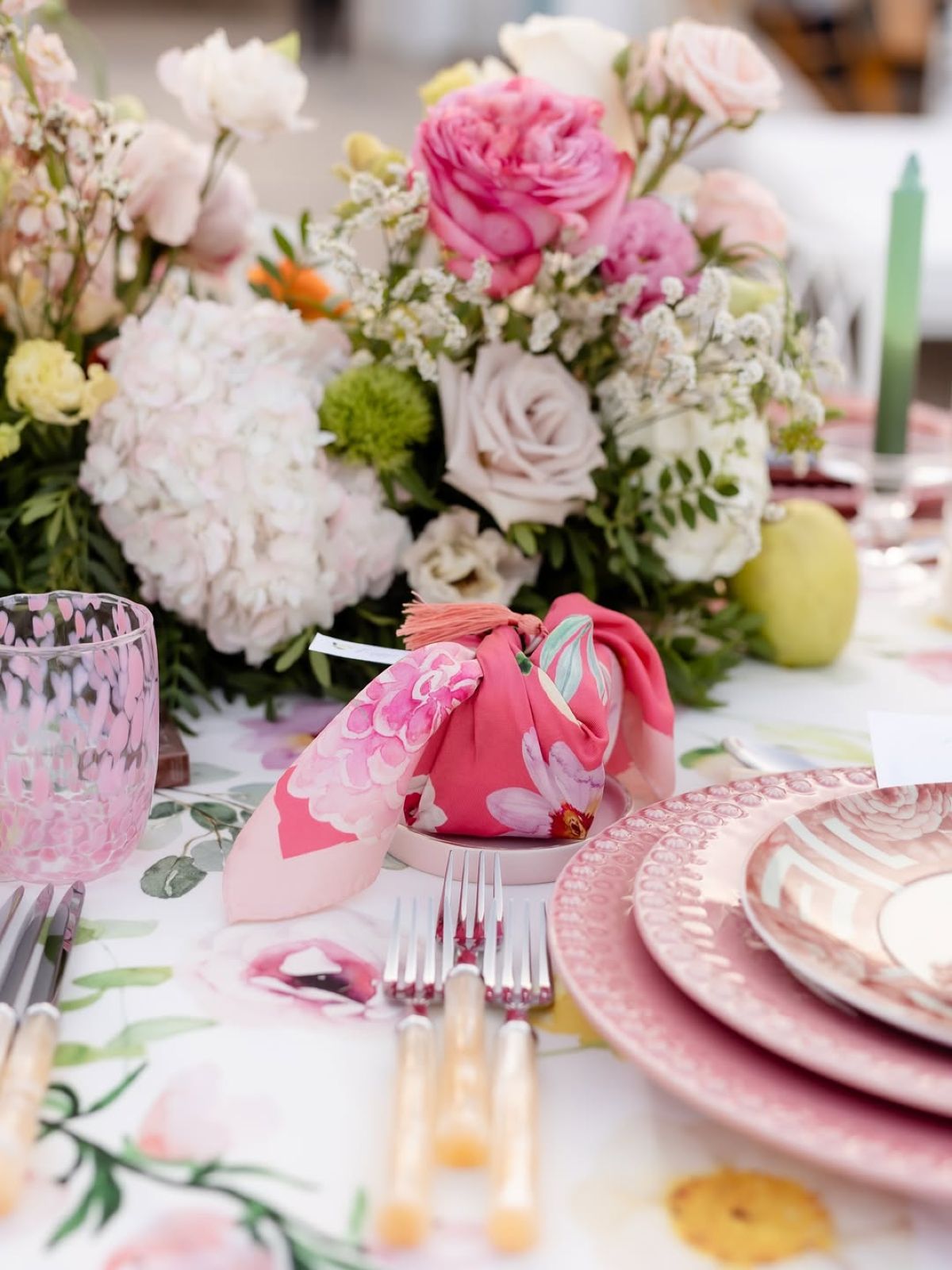 Η ανάρτηση της Μυρτώς Κάζη από την βάπτιση της κόρης της