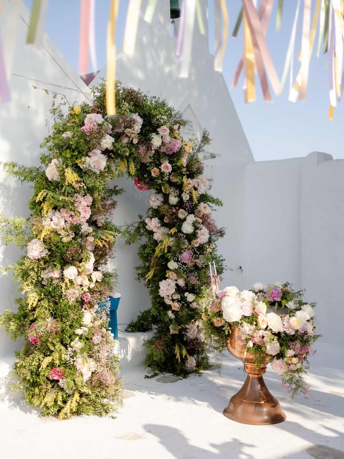 Η ανάρτηση της Μυρτώς Κάζη από την βάπτιση της κόρης της