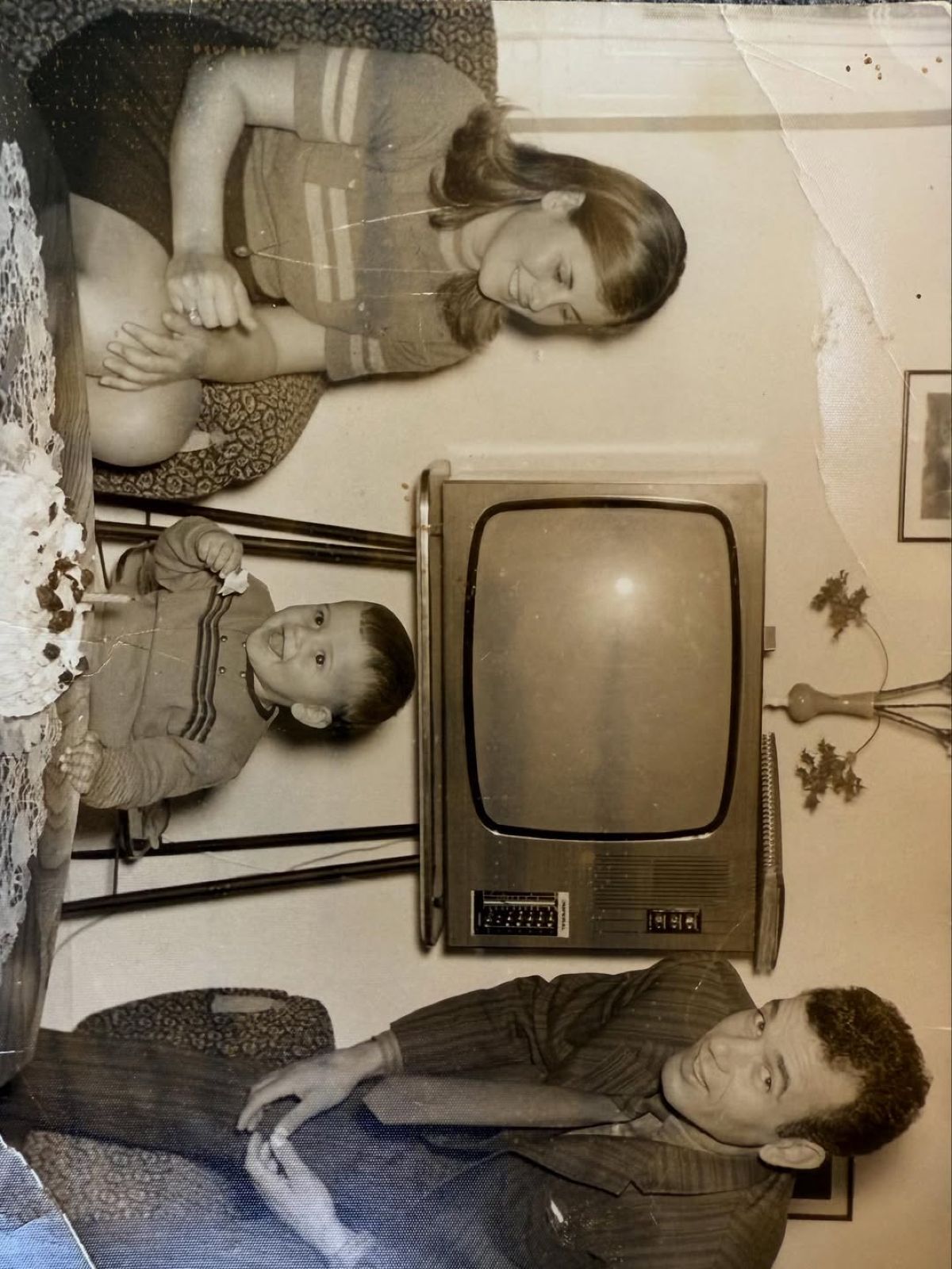 Η ανάρτηση της Σάντυ Χατζηϊωάννου για τη γιαγιά της