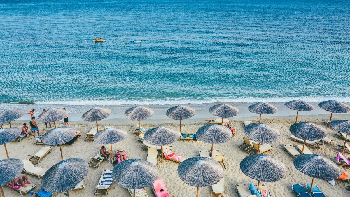 παραλία με ,μπιτς μπαρ