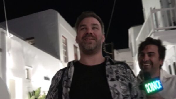 Ο Γιώργος Σαμπάνης στη Μύκονο