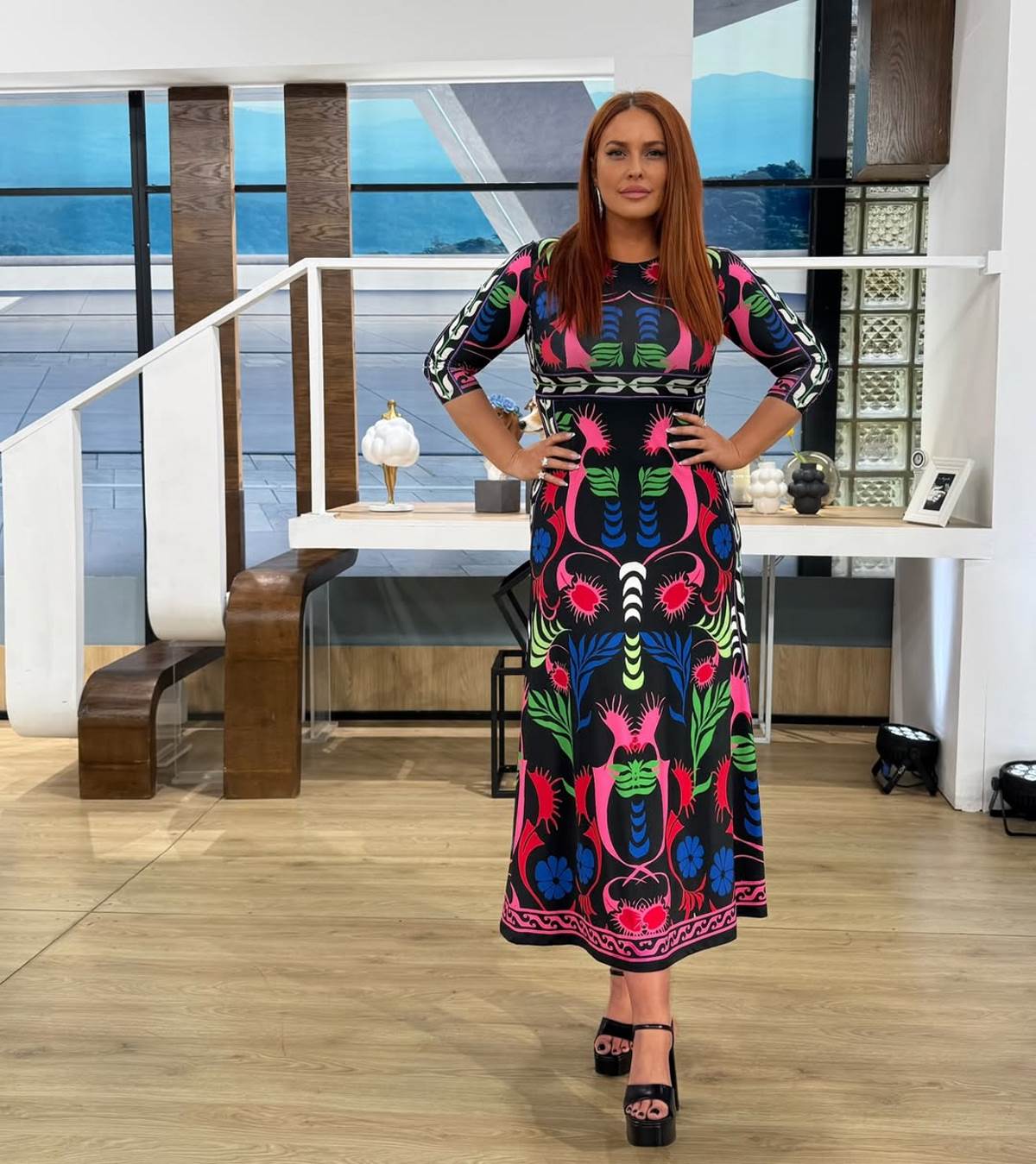 Η Σίσσυ Χρηστίδου στο στούντιο