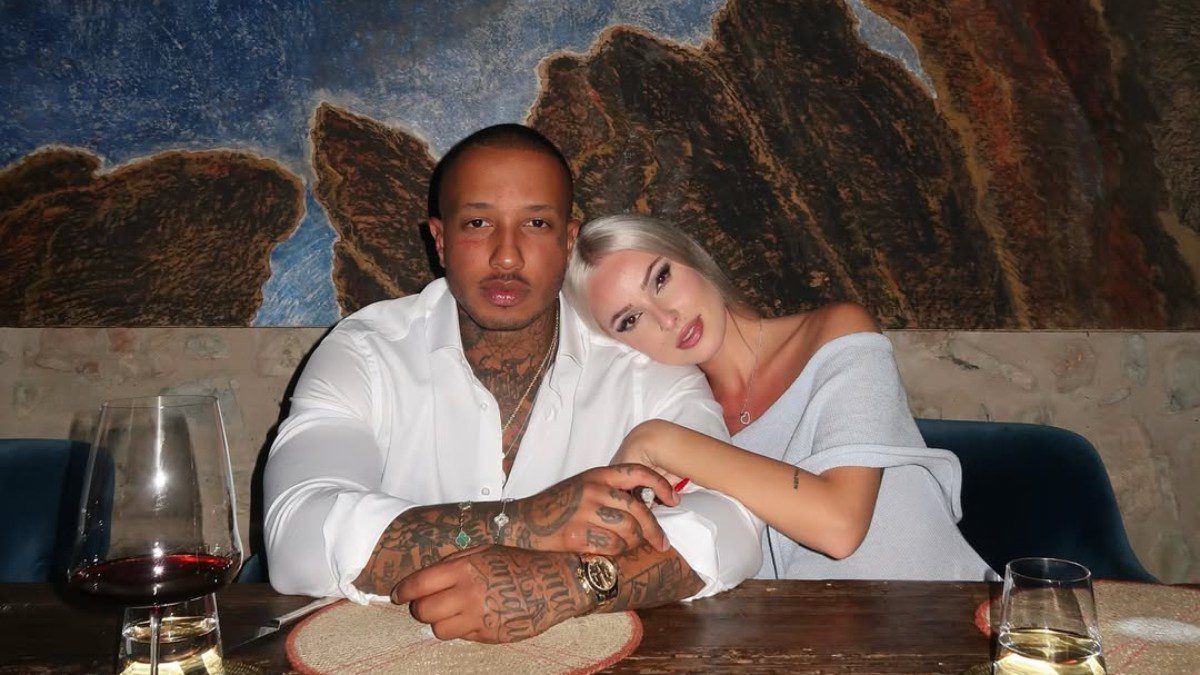 Η Άννα Θεοδωρίδη και ο Light