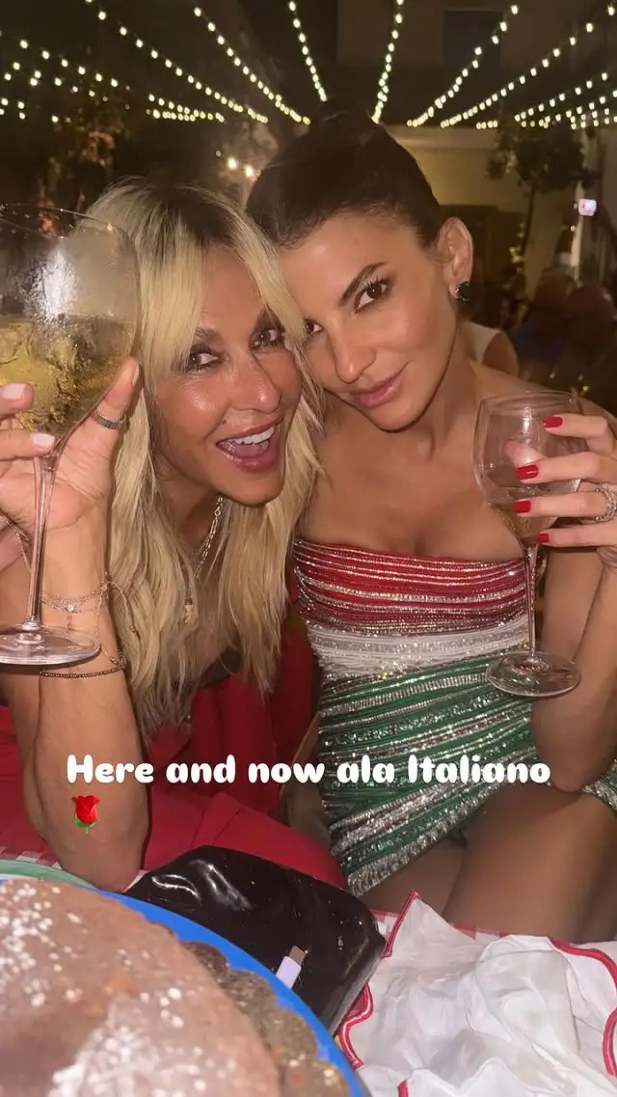 Άννα Βίσση, Δήμητρα Κούστα