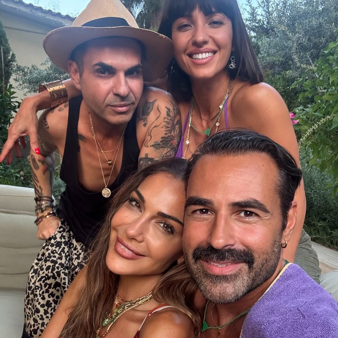 Η Δέσποινα Βανδή με τα αγαπημένα της πρόσωπα στο πάρτι γενεθλίων της